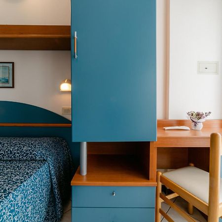 Hotel Golf Cattolica Esterno foto