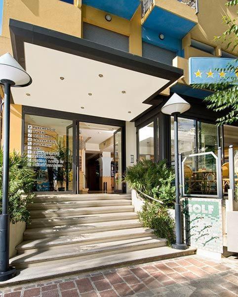 Hotel Golf Cattolica Esterno foto