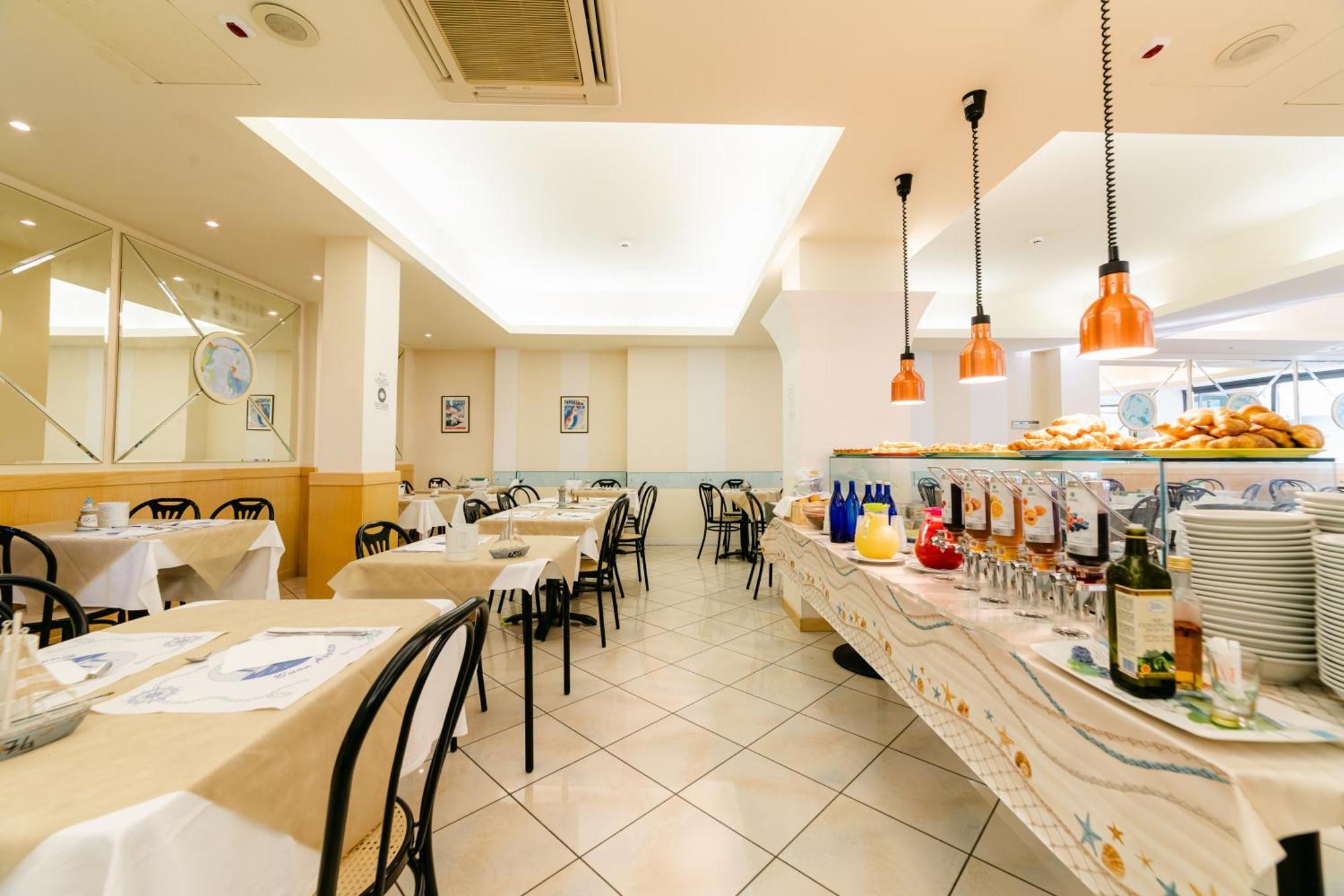 Hotel Golf Cattolica Esterno foto