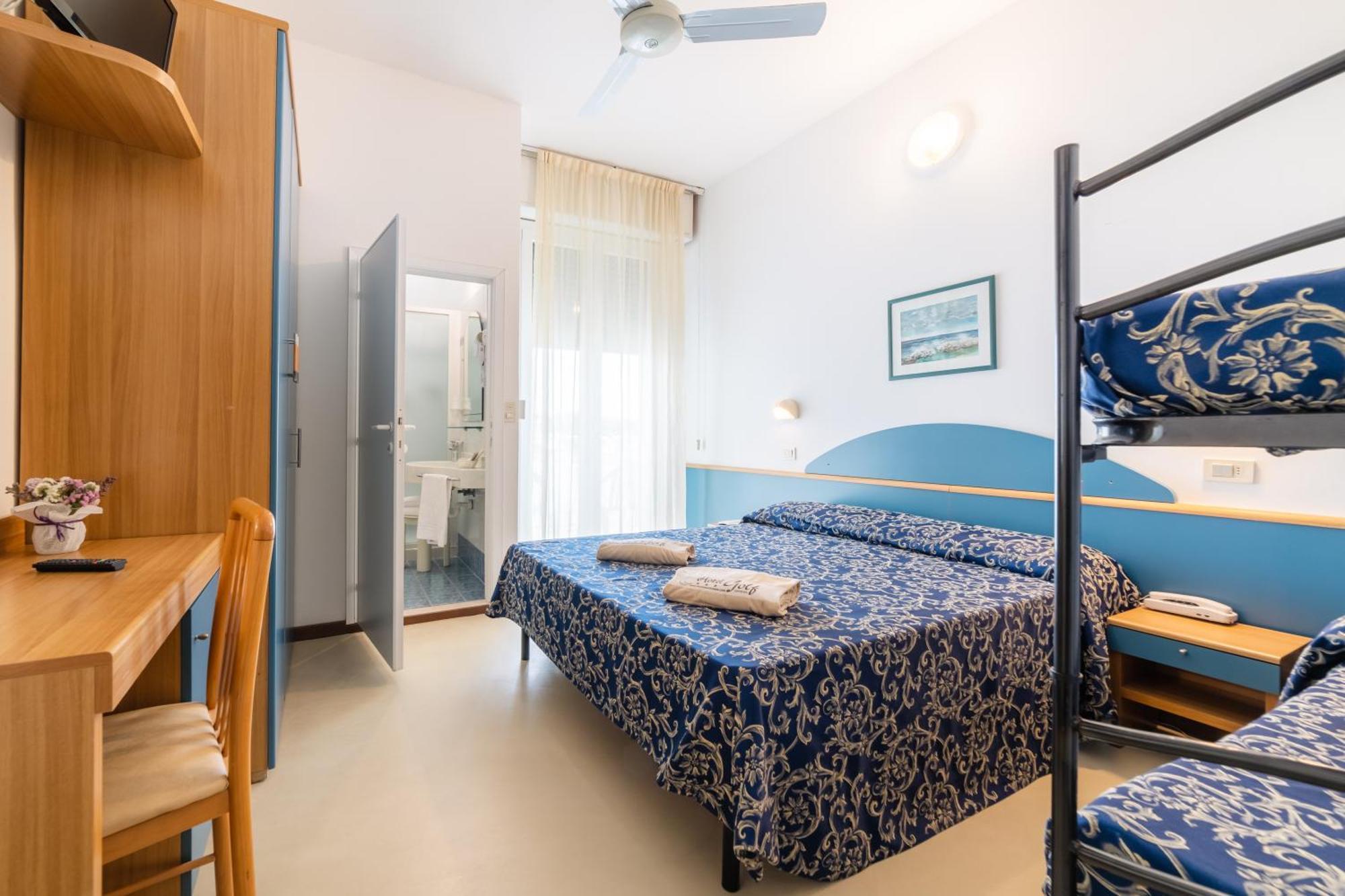 Hotel Golf Cattolica Esterno foto
