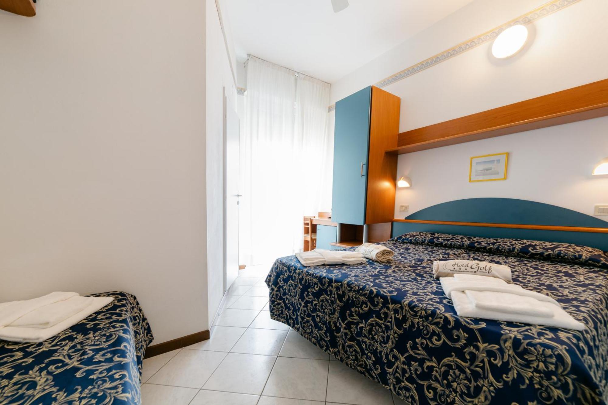 Hotel Golf Cattolica Esterno foto
