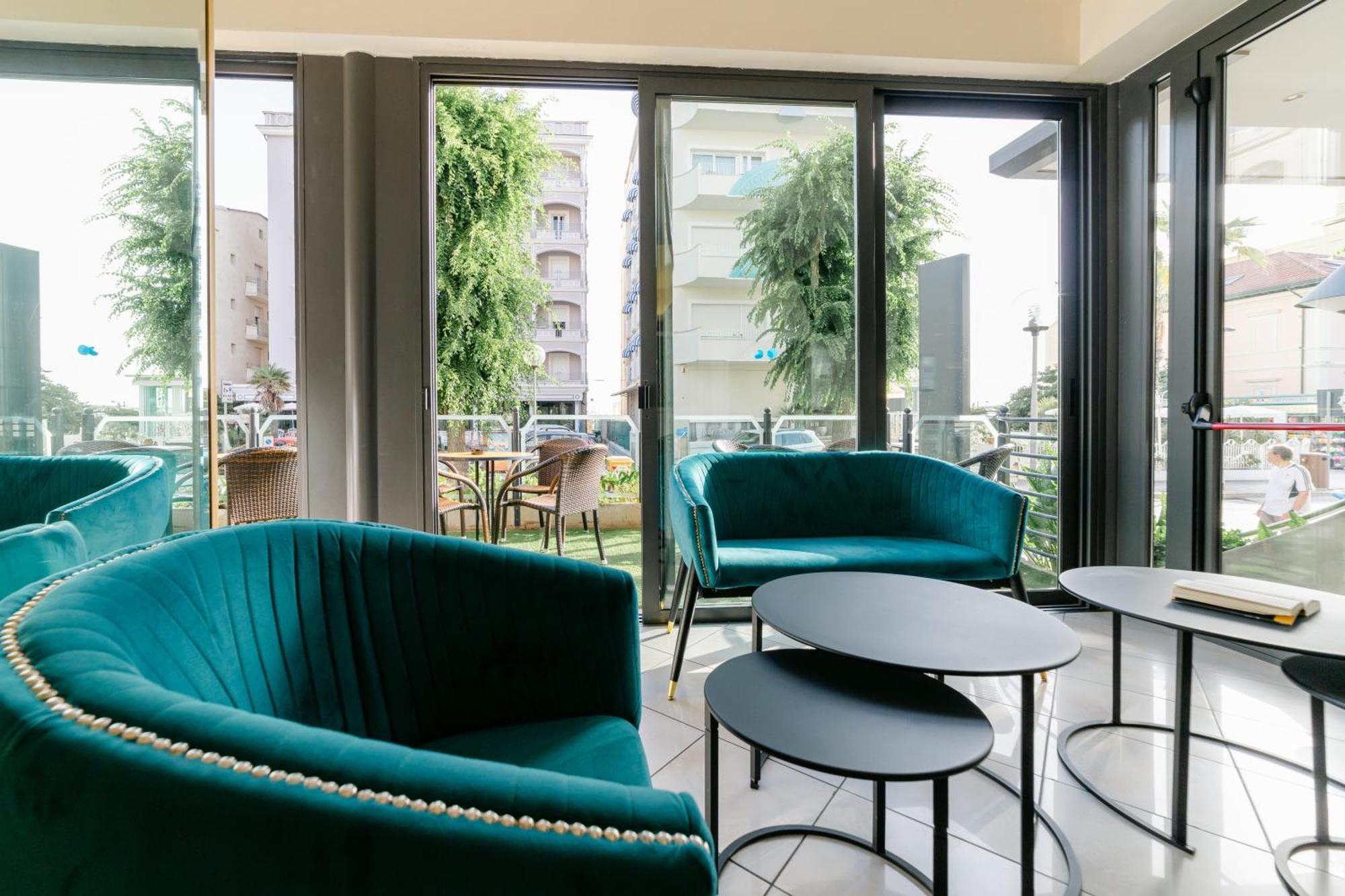 Hotel Golf Cattolica Esterno foto