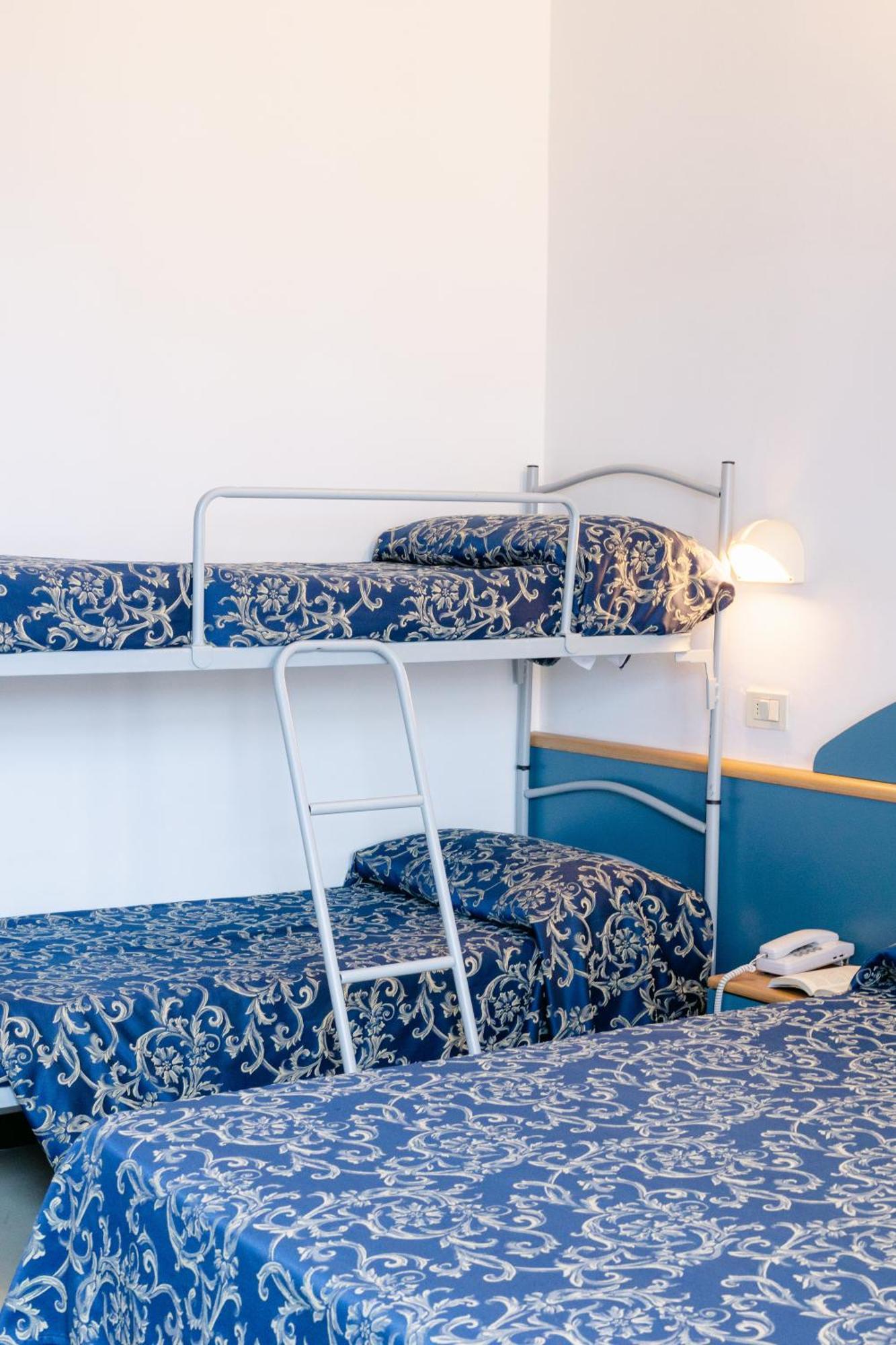 Hotel Golf Cattolica Esterno foto